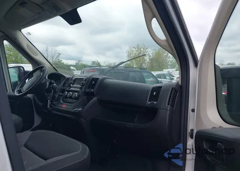 2019 Ram Promaster 1500 High Roof 136 Wb из США, поврежденный, VIN 3C6TRVBG2KE512970